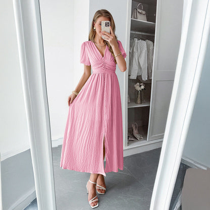 Robe maxi élégante femme – Col V profond et détail plissé