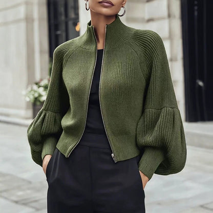 Women's fuzzy lantern-sleeve sweater - Soft and textured