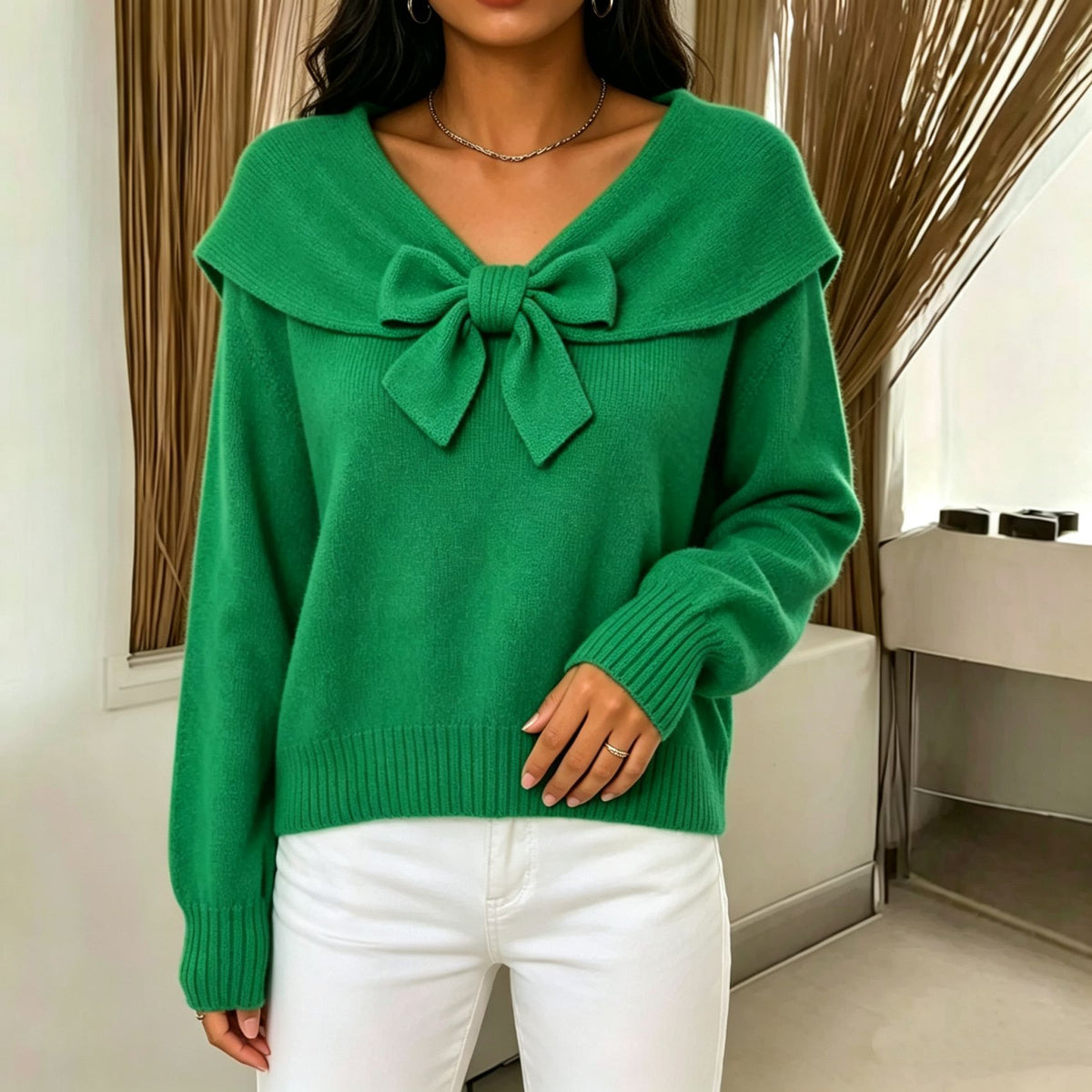 Women's knitted bow sweater - Soft and feminine