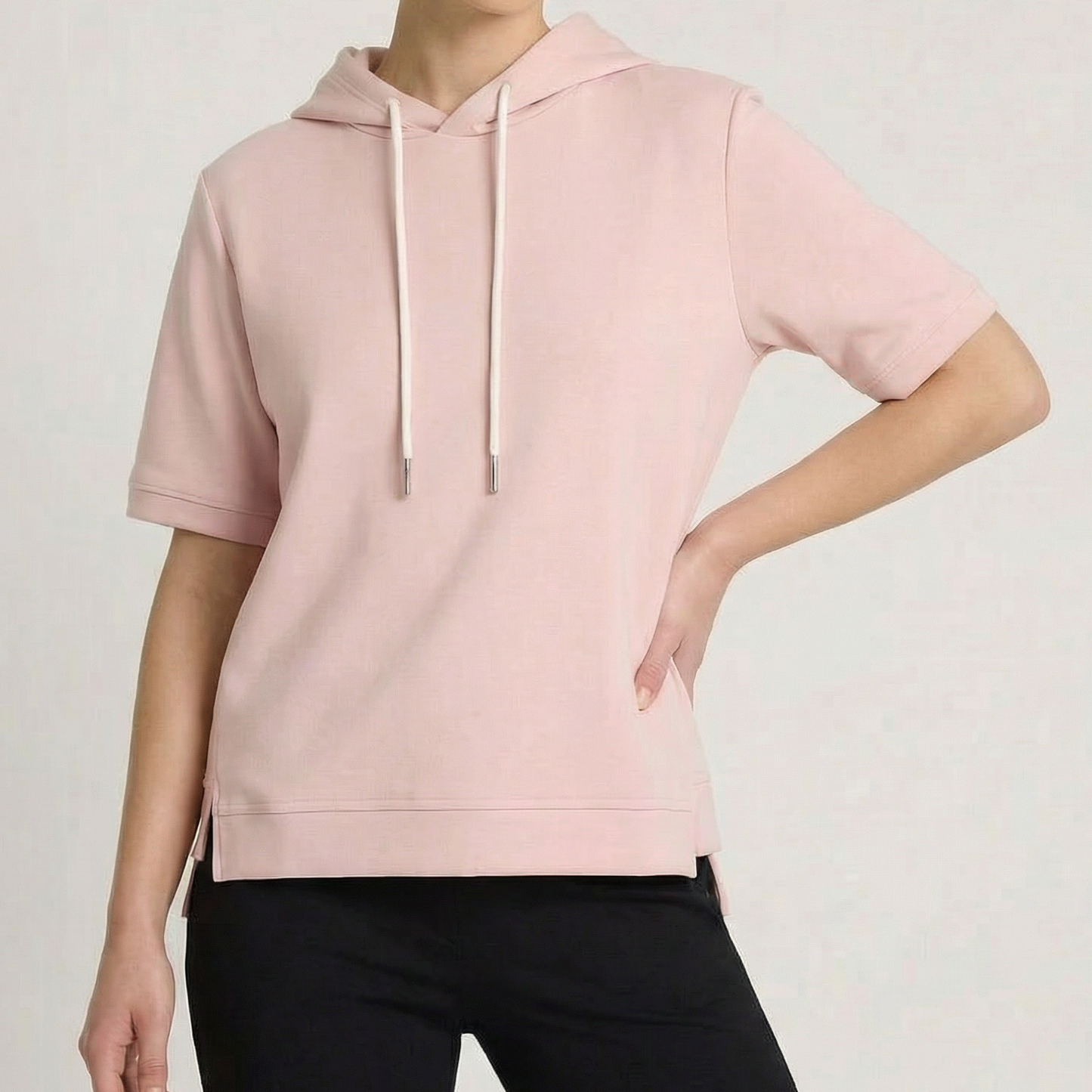 Women's short-sleeve hoodie - Light and casual