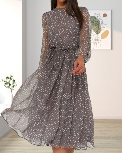 Robe femme à pois coupe trapèze – Longueur genou et manches longues élégantes