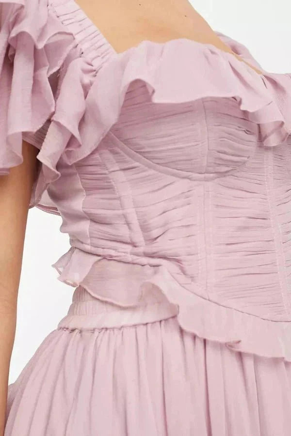 Ensemble midi rose à manches volantées avec détail corset pour femmes – Tenue deux pièces élégante