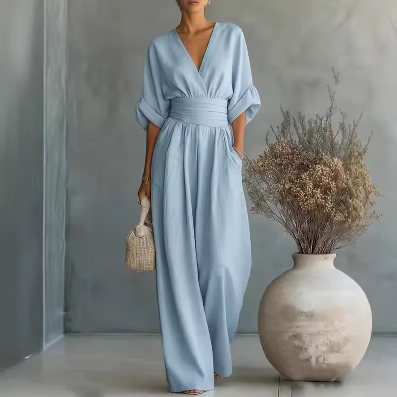 Women's V-neck jumpsuit with wide legs - Elegant and flowing