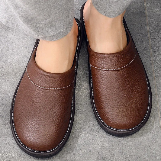 Chaussons confortables en cuir vegan – Luxe et détente
