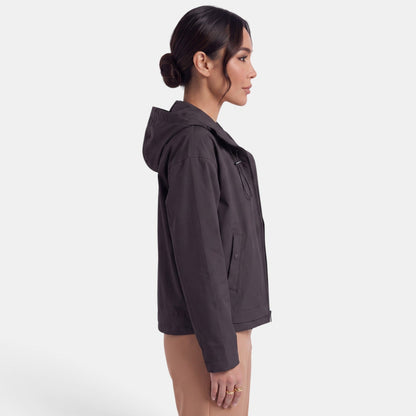 Women’s hooded trench coat – Casual, practical mid-season style