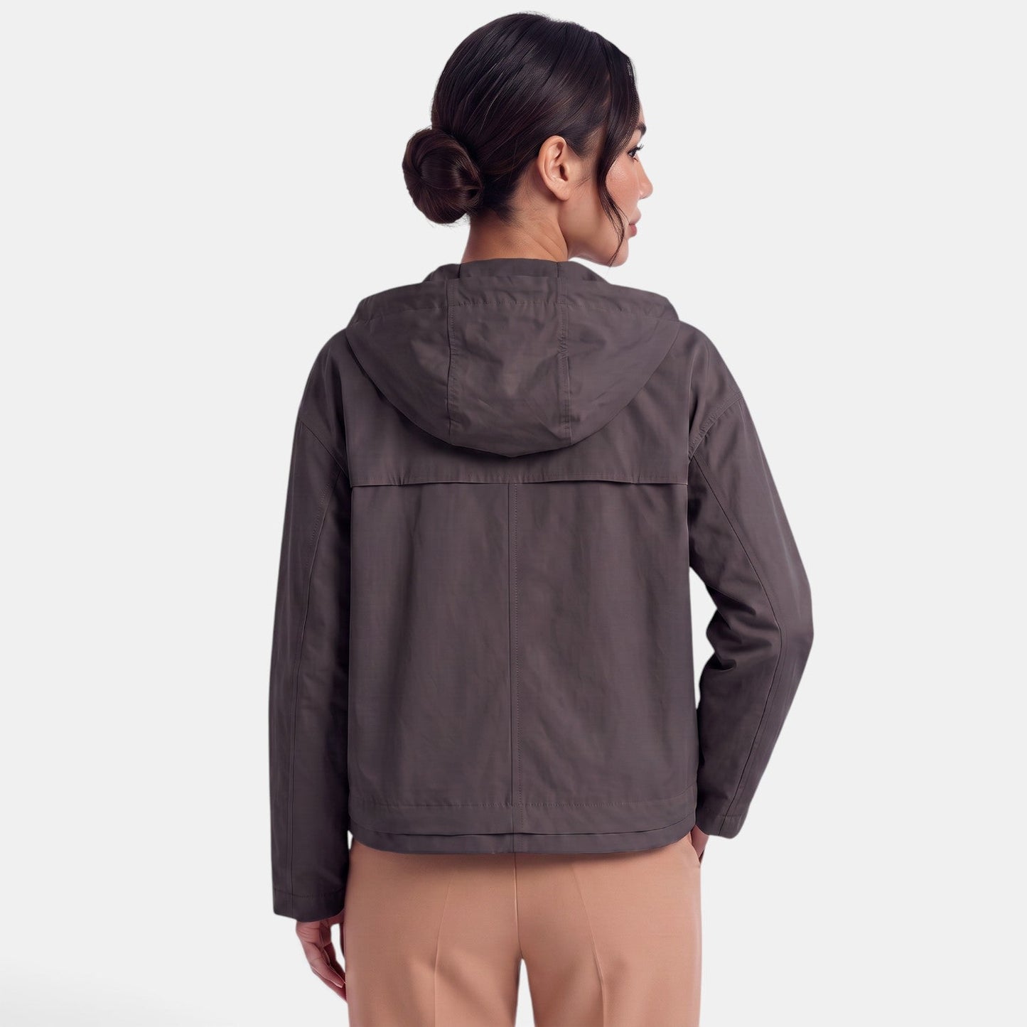 Women’s hooded trench coat – Casual, practical mid-season style