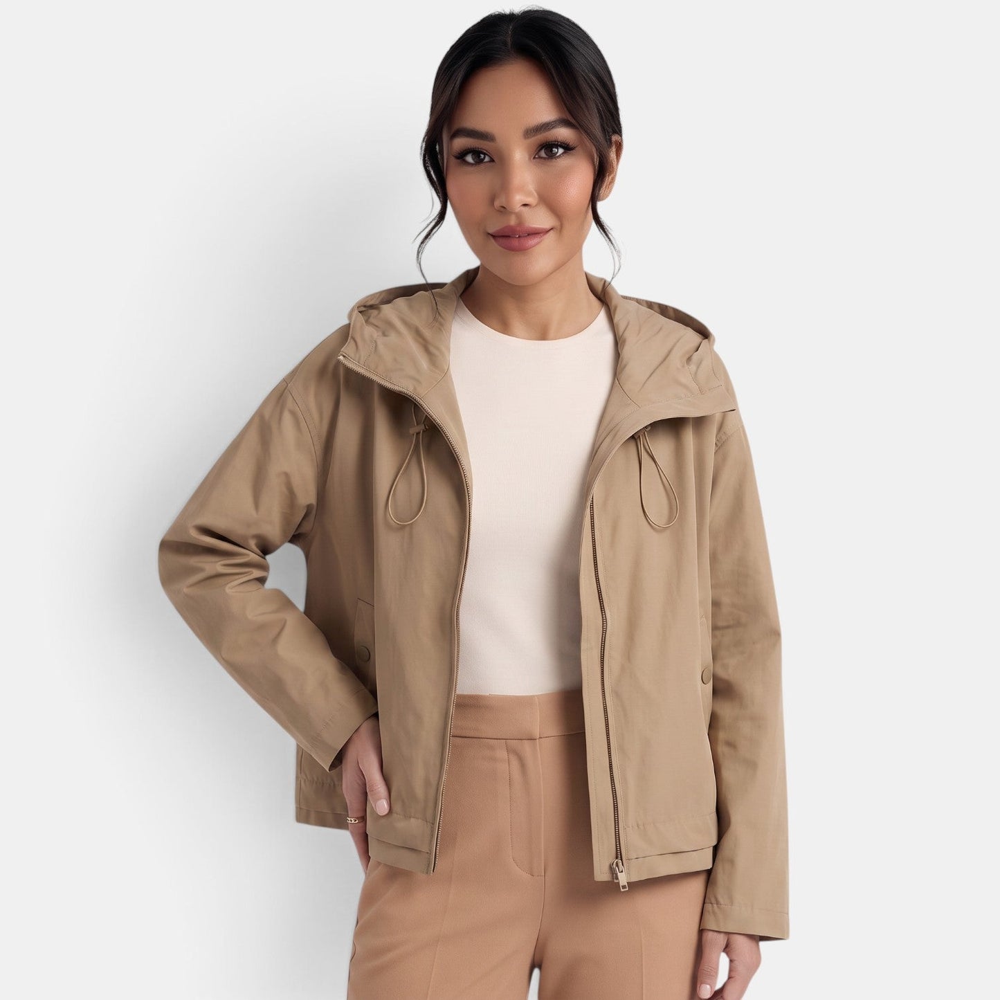 Women’s hooded trench coat – Casual, practical mid-season style