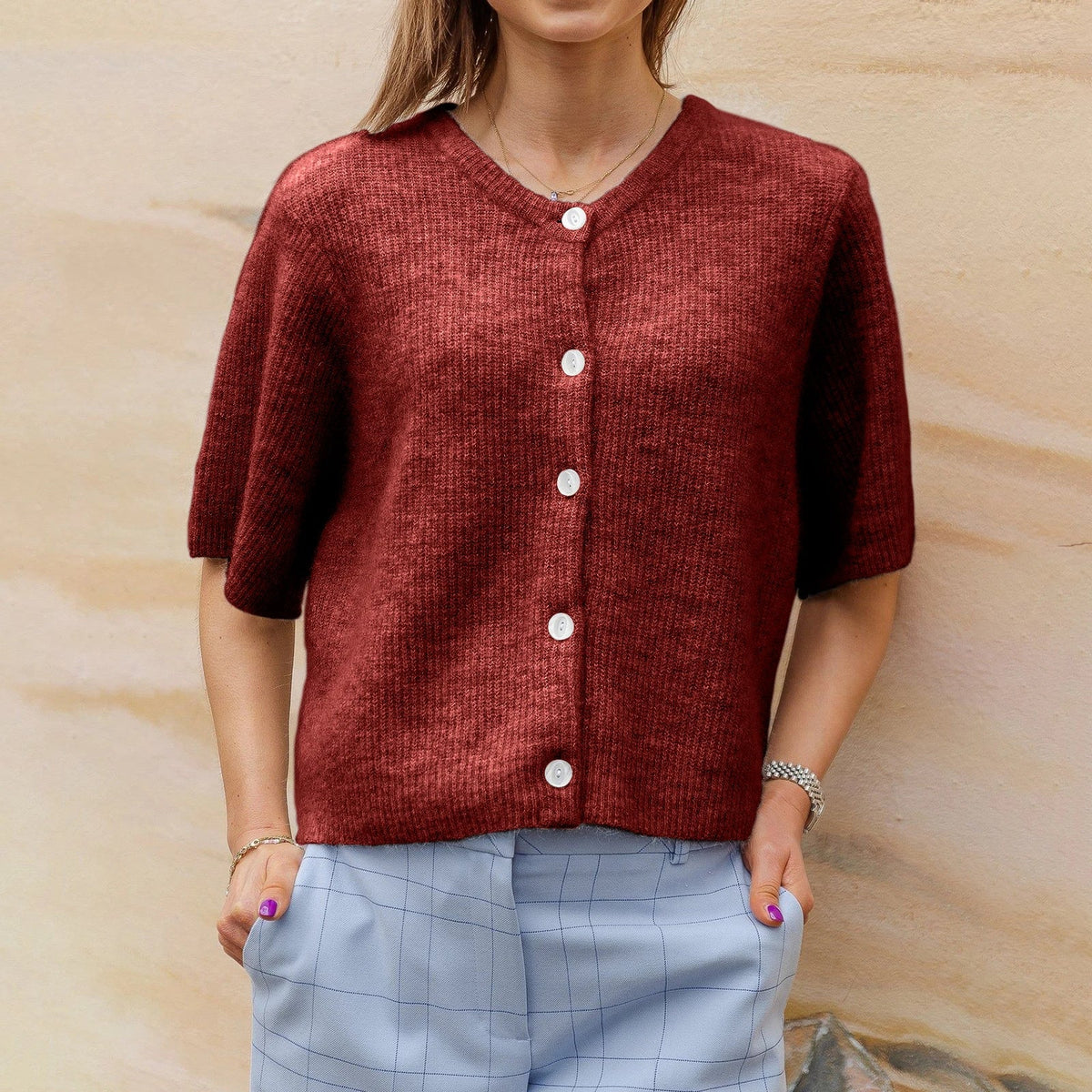 Women's short-sleeved streetwear cardigan - Modern and lightweight