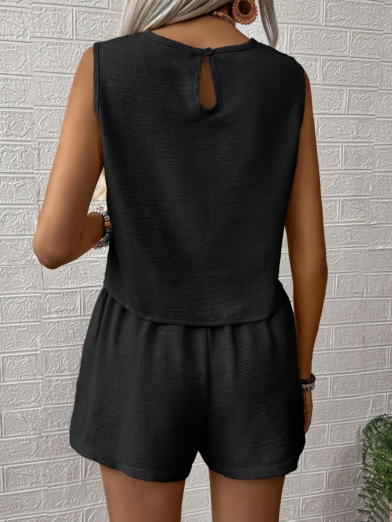 Ensemble d’Été Femme Deux Pièces – Haut Court Sans Manches et Short Large