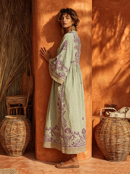 Bohemian women's dress with Mediterranean charm - Flowing and sunny