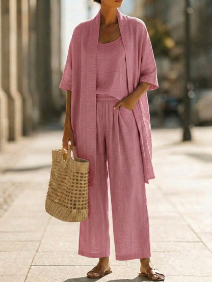 Ensemble trois pièces minimaliste en lin et coton – tenue confortable au quotidien