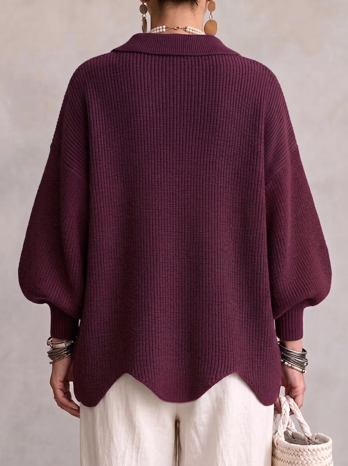 Women's cardigan with gold buttons - Elegant and soft