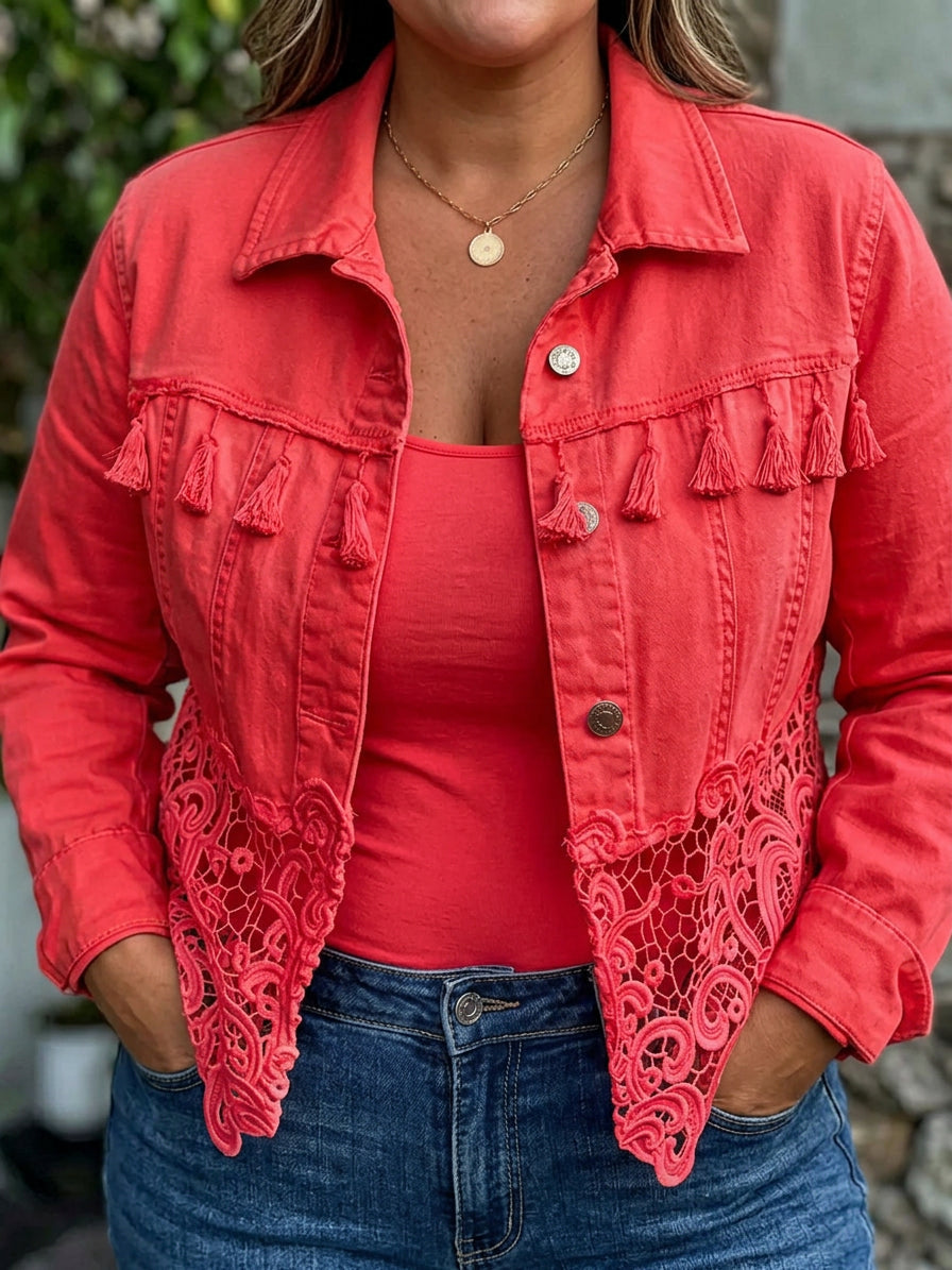 Chaqueta corta de mujer con flecos y encaje - Bohemia y elegante
