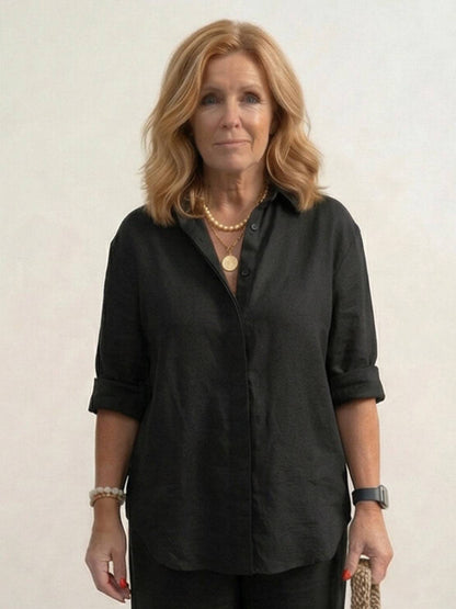 Completo camicia e pantaloni larghi da donna – Chic e fluido