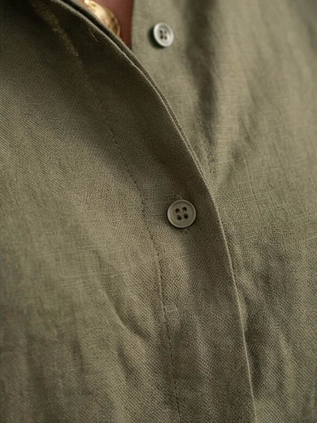 Completo camicia e pantaloni larghi da donna – Chic e fluido