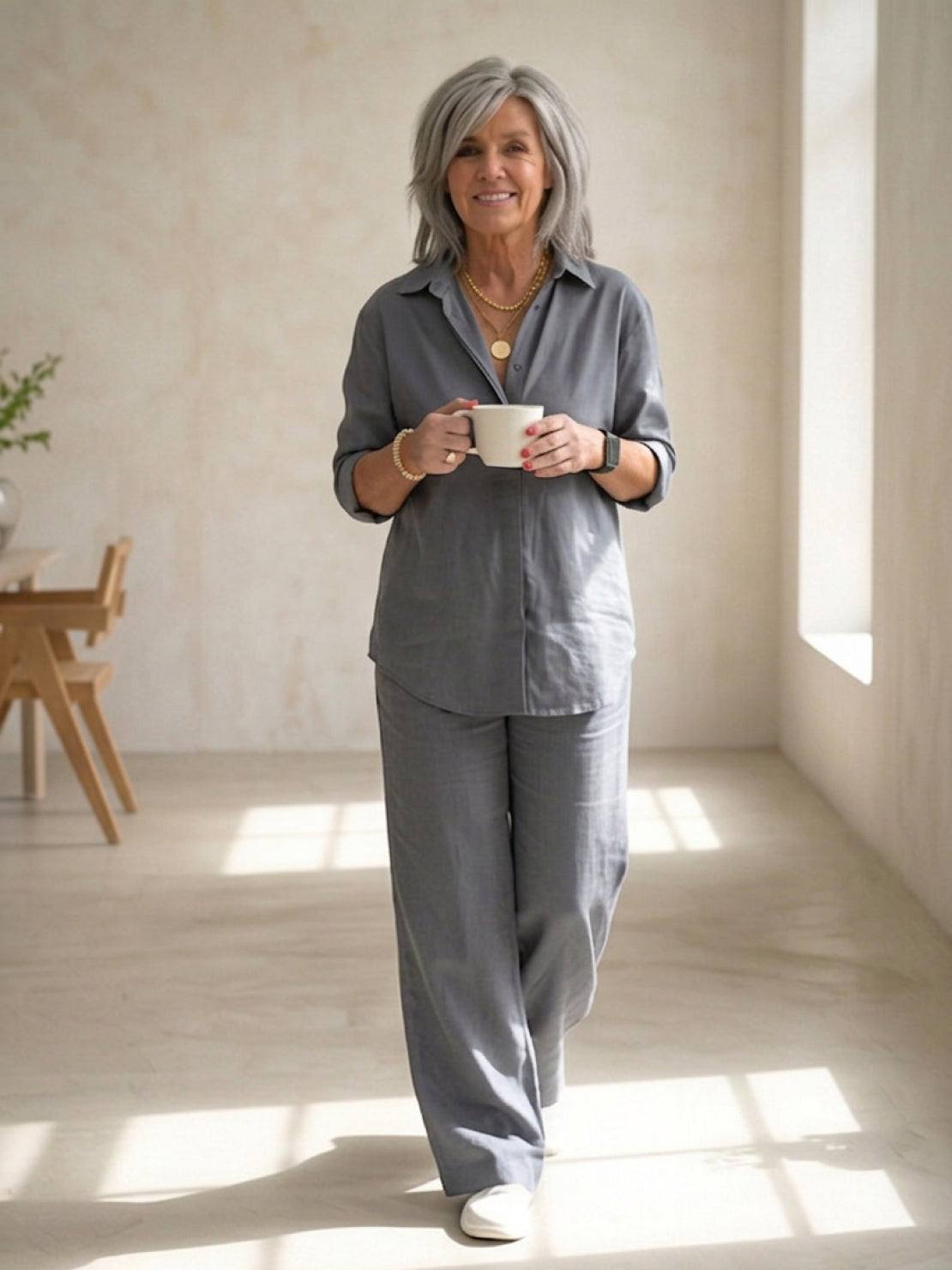Completo camicia e pantaloni larghi da donna – Chic e fluido