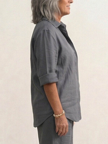 Completo camicia e pantaloni larghi da donna – Chic e fluido