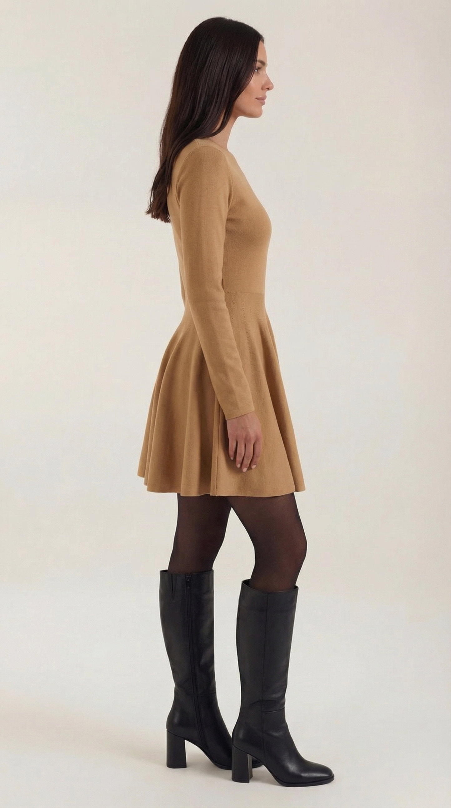 Robe Mini Élégante Plissée Femme – Manches Longues Col Rond