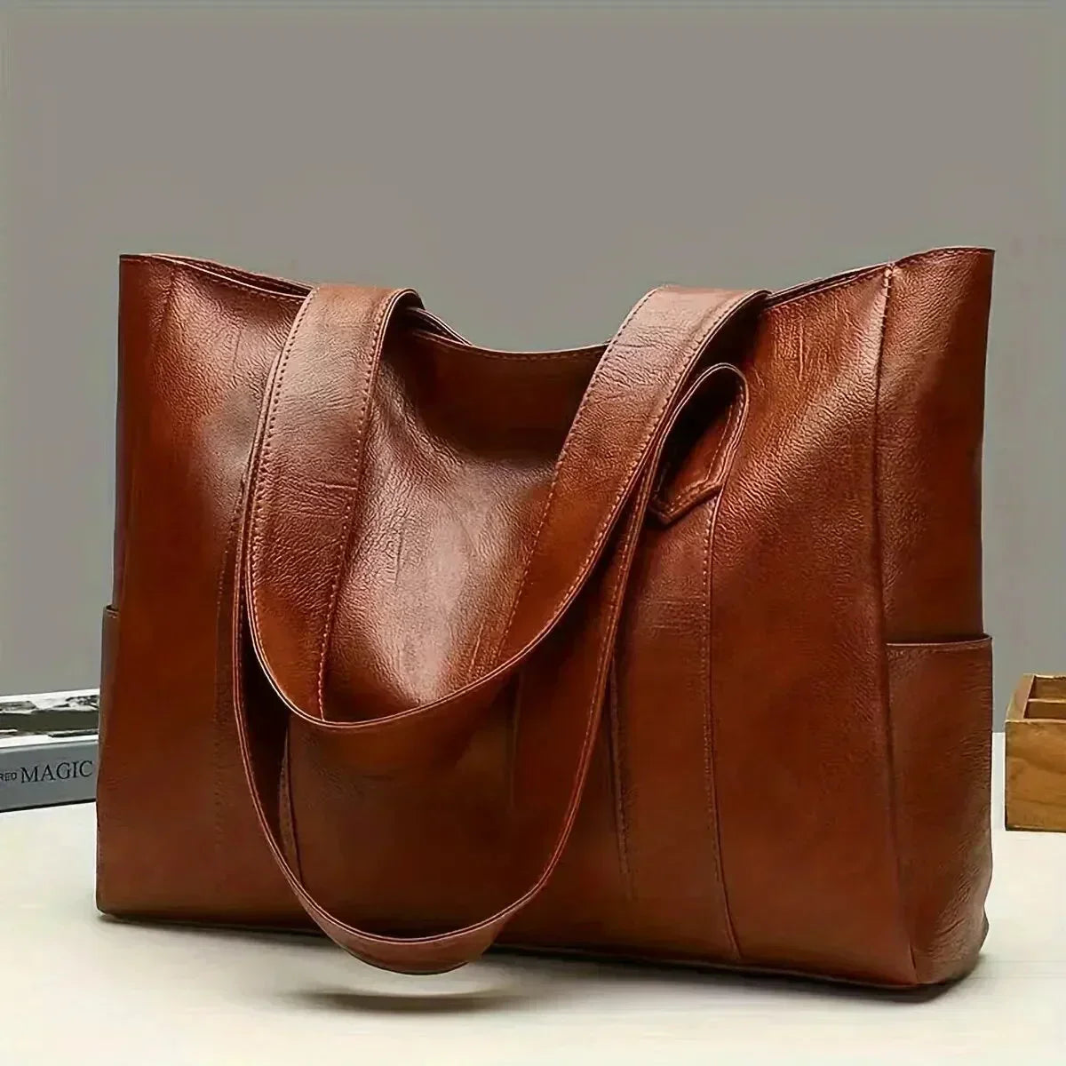 Women’s Genuine Leather Shoulder Bag – Elegant Classic Style for Everyday Use