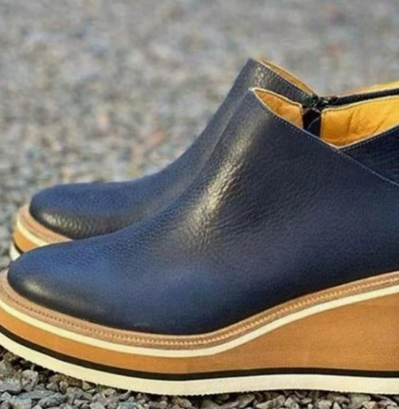 Leather platform ankle boots with zipper for women – Daily comfort and style