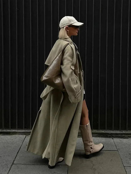 Trench largo oversize para mujer con solapas anchas - Estilo urbano, elegante y moderno