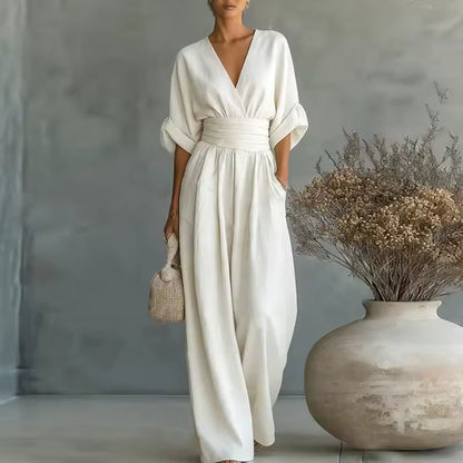 Women's V-neck jumpsuit with wide legs - Elegant and flowing